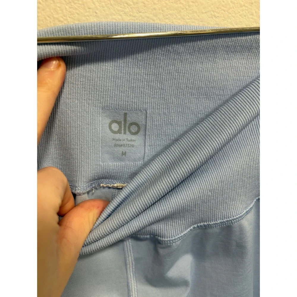 Alo Yoga High Rise Seamless Pointelle Mesh Leggings Light Blue Medium